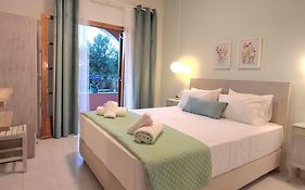 Olga's Garden Apartments